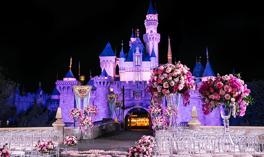 Disneyland Park California Weddings Disney S Fairy Tale Weddings