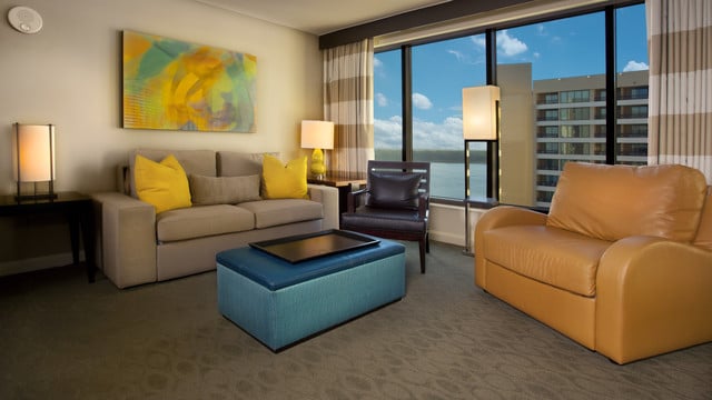 Rooms Points Bay Lake Tower At Disney S Contemporary